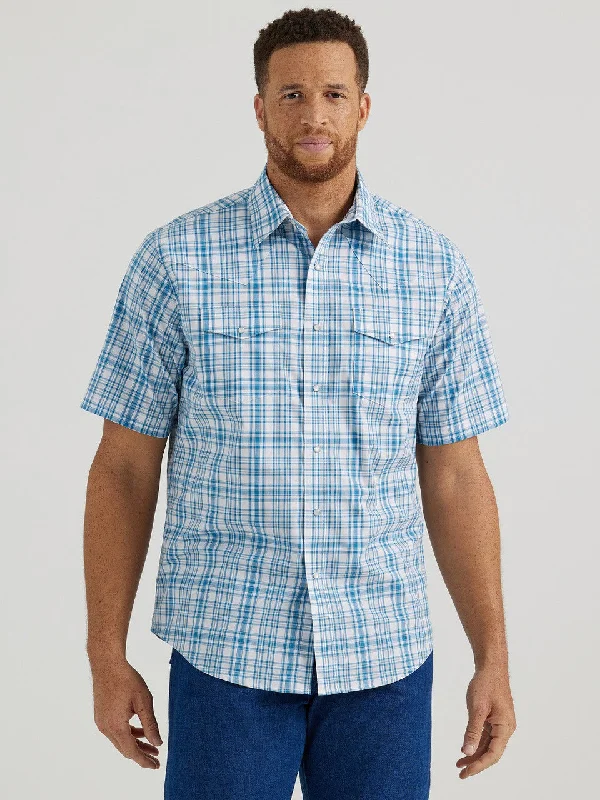 Wrangler Wrinkle Resist Blue Plaid Pearl Snap