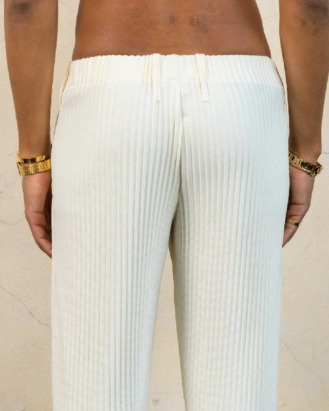 404-harbour-plisse-pants-ecru