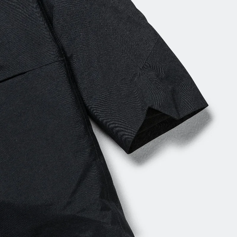 arcteryx-veilance-monitor-down-coat-black