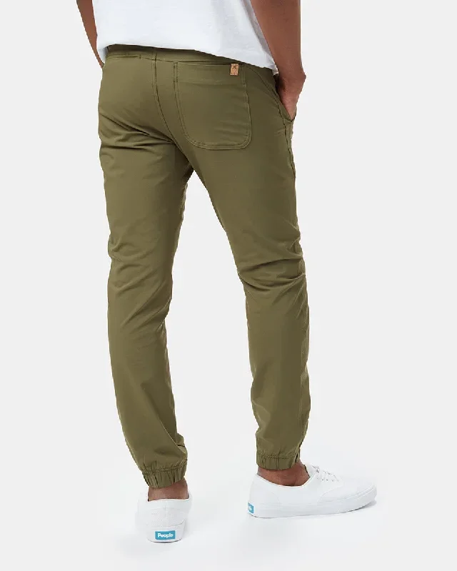 mens-inmotion-stretch-jogger-olive-night-green