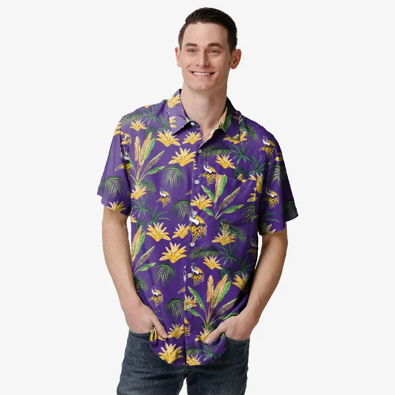 Minnesota Vikings Victory Vacay Button Up Shirt