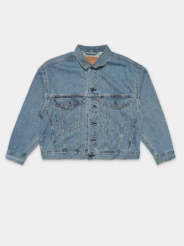 Stay Loose Trucker Jacket in Hang Loose Blue Denim