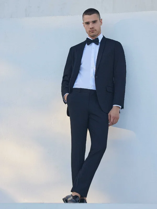 very-slim-fit-black-tuxedo